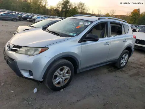 2T3BFREV1DW043599 — 2013 Toyota RAV4, Мелкие вмятины и царапины, фото до ремонта