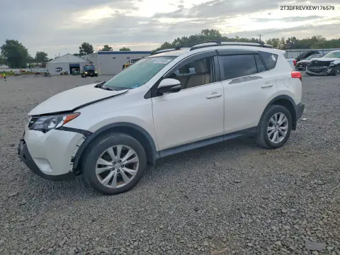 2T3DFREVXEW176579 — 2014 Toyota RAV4, Передняя часть, фото до ремонта