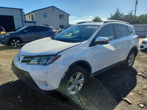 2T3RFREV3EW172864 — 2014 Toyota RAV4, Передняя часть, фото до ремонта