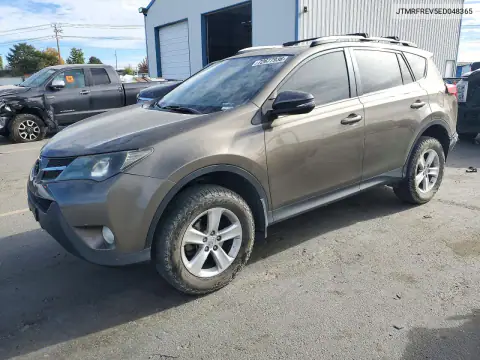 JTMRFREV5ED048365 — 2014 Toyota RAV4, Задняя часть, фото до ремонта