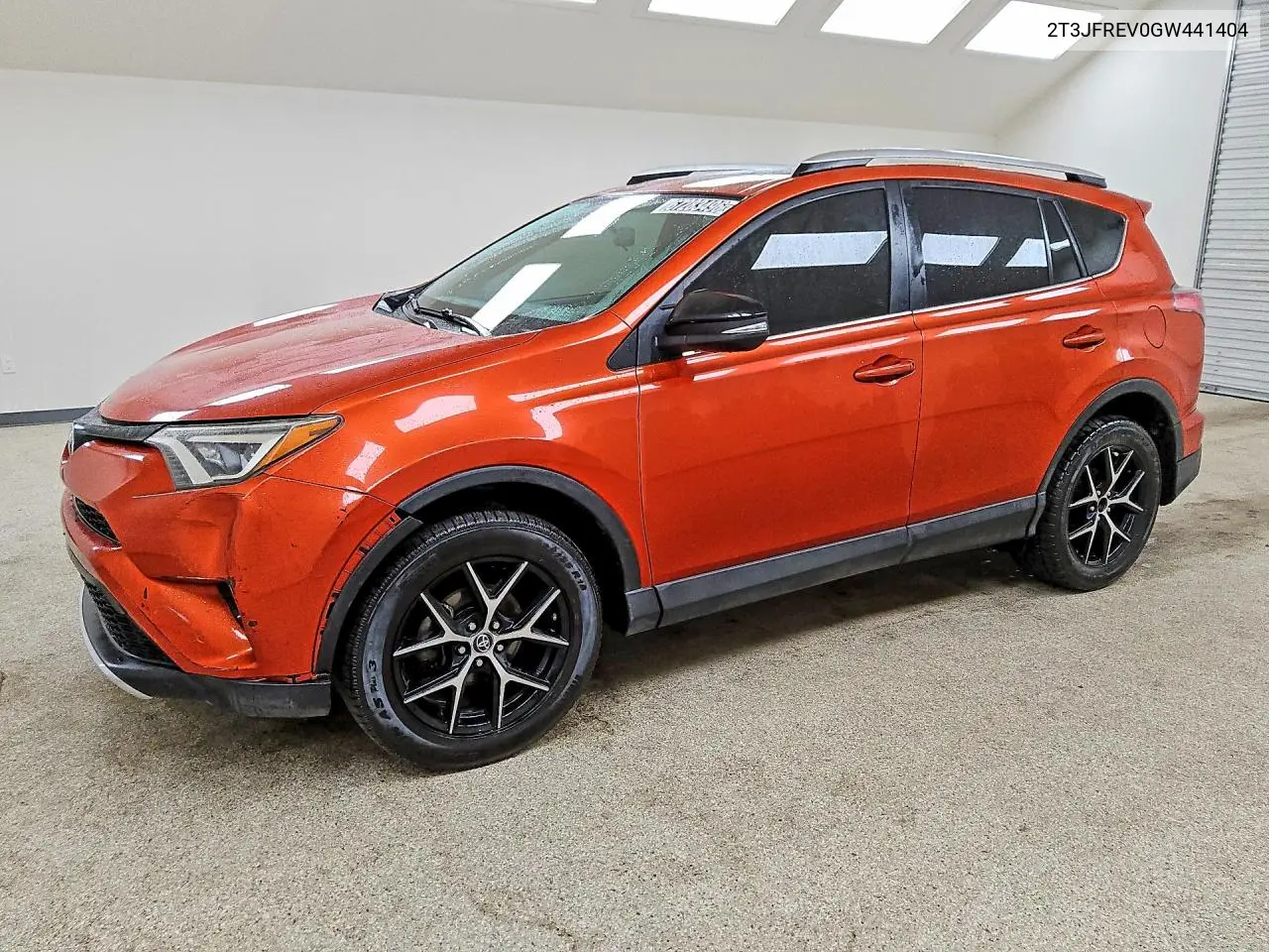 2T3JFREV0GW441404 Toyota RAV4 2016 — повреждение Передняя часть, фото до ремонта