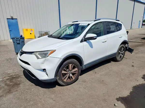JTMWFREV5GJ068557 — 2016 Toyota RAV4, Задняя часть (Rear End), фото до ремонта