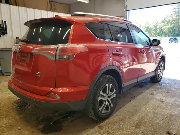 JTMBFREV5GJ093229 — 2016 Toyota RAV4, фото 3 с аукциона Copart 01.10.2026, Передняя часть