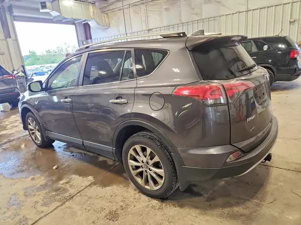 JTMDFREV7GJ085996 — 2016 Toyota RAV4, фото 2 с аукциона Copart 28.09.2026, Передняя часть
