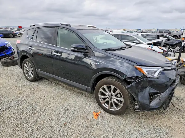 JTMDJREV8GD043933 — 2016 Toyota RAV4, фото 4 с аукциона Copart, Передняя часть