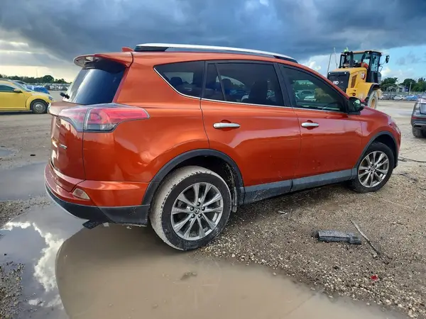 JTMYFREVXGJ064660 — 2016 Toyota RAV4, фото 3 с аукциона Copart 08.10.2026, Передняя часть