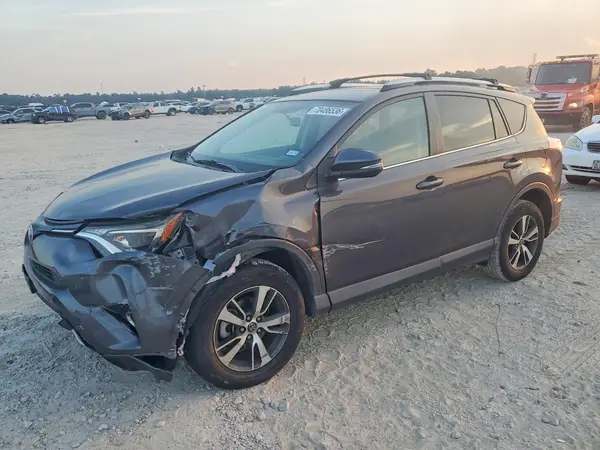 2T3WFREVXGW256105 — 2016 Toyota RAV4, Передняя часть (Front End), фото до ремонта