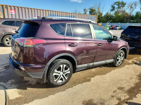 2T3BFREV6GW449060 — 2016 Toyota RAV4, фото 3 с аукциона Copart, Передняя часть