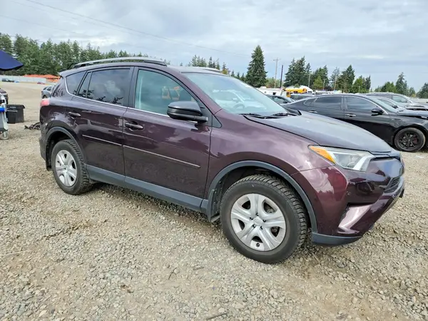 2T3BFREV5HW609379 — 2017 Toyota RAV4, фото 4 с аукциона Copart 29.09.2026, Боковая часть