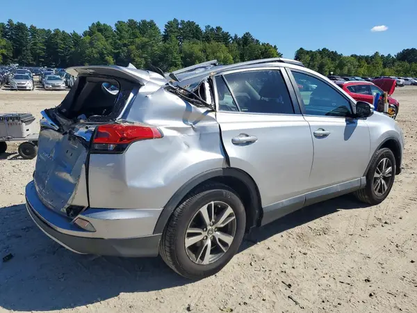 2T3RFREV0HW616545 — 2017 Toyota RAV4, фото 3 с аукциона Copart 05.10.2026, Крыша