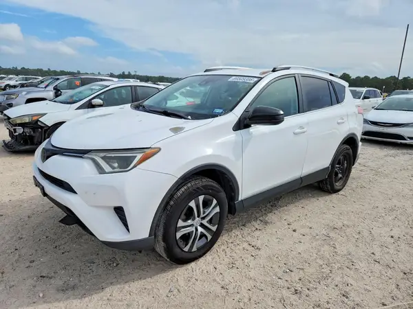 2T3ZFREV9HW317863 — 2017 Toyota RAV4, Мелкие вмятины и царапины (Minor Dent/Scratches), фото до ремонта