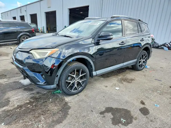 2T3JFREV4HW687373 — 2017 Toyota RAV4, Передняя часть (Front End), фото до ремонта