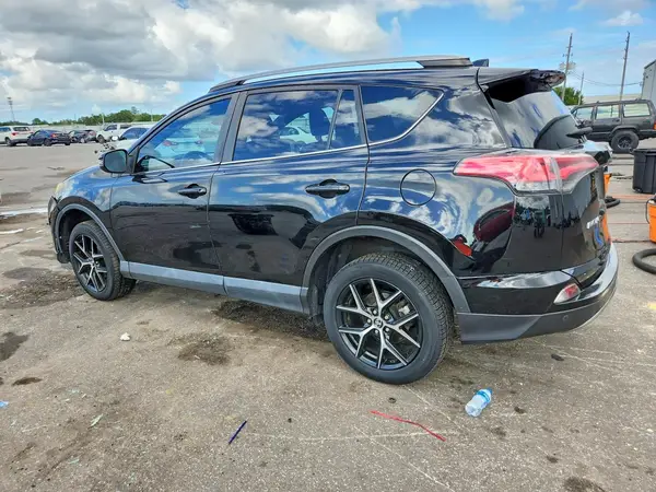 2T3JFREV4HW687373 — 2017 Toyota RAV4, фото 2 с аукциона Copart 30.09.2026, Передняя часть