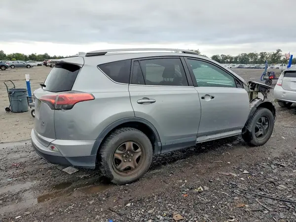2T3BFREV1HW591723 — 2017 Toyota RAV4, фото 3 с аукциона Copart 30.09.2026, Передняя часть