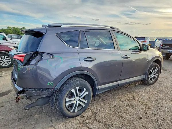 2T3BFREV7HW604491 — 2017 Toyota RAV4, фото 3 с аукциона Copart 29.09.2026, Задняя часть