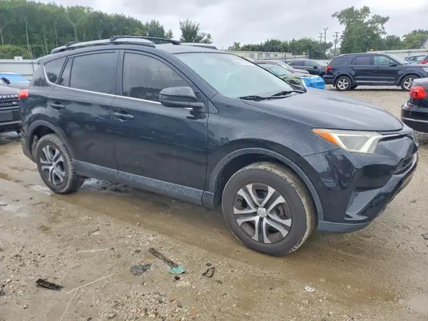 2T3ZFREV8HW337733 — 2017 Toyota RAV4, фото 4 с аукциона Copart 06.10.2026, Задняя часть
