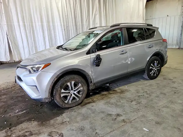 2T3BFREV5HW604649 — 2017 Toyota RAV4, Передняя часть (Front End), фото до ремонта