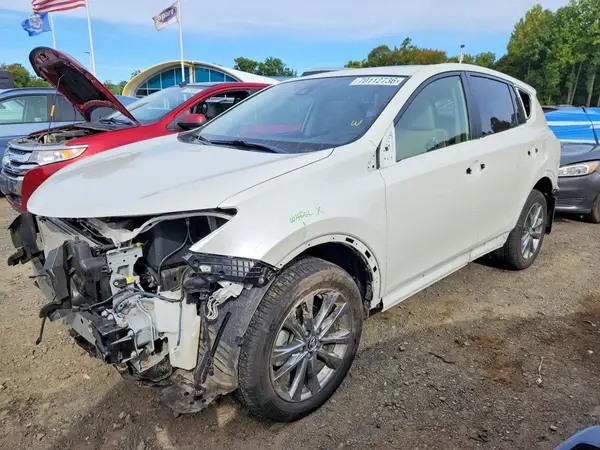 JTMDFREVXHJ706486 — 2017 Toyota RAV4, Передняя часть (Front End), фото до ремонта