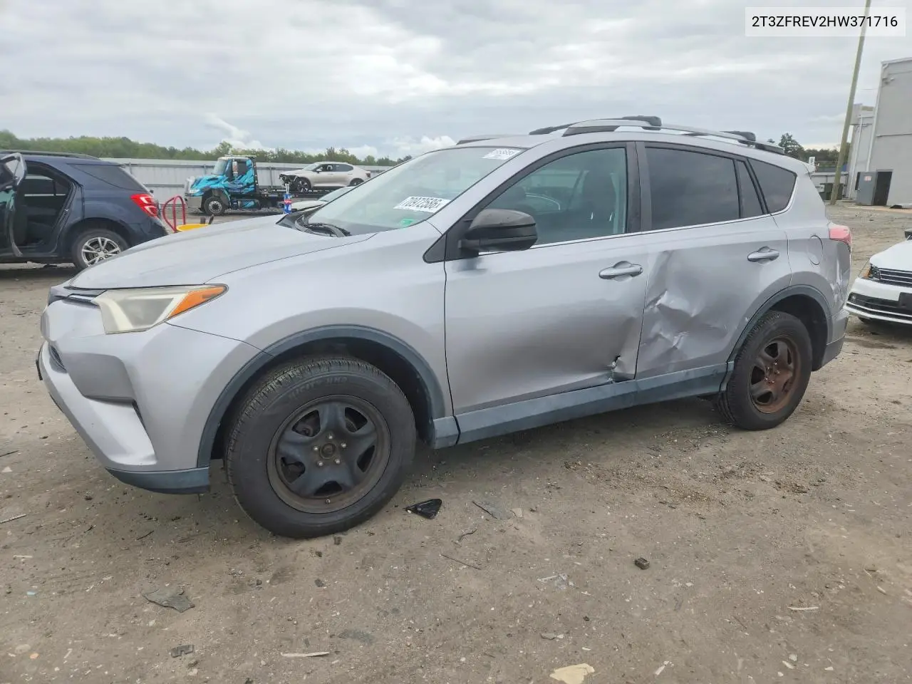 2017 Toyota Rav4 Le VIN 2T3ZFREV2HW371716 фото 1