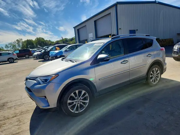 JTMDFREV9JD229926 — 2018 Toyota RAV4, Задняя часть (Rear End), фото до ремонта