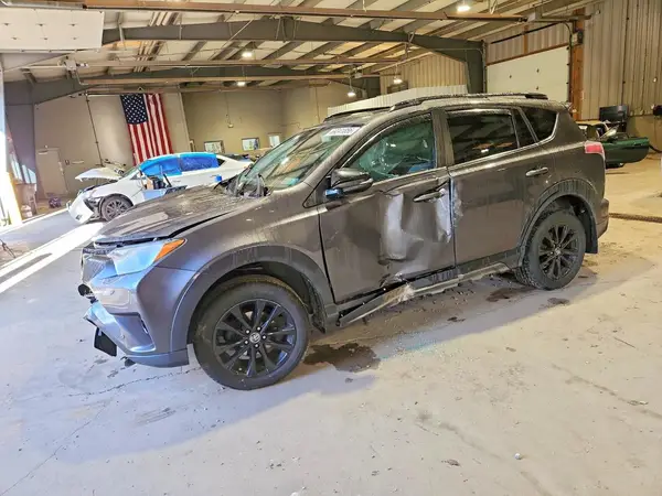 2T3RFREV0JW732169 — 2018 Toyota RAV4, Передняя часть (Front End), фото до ремонта