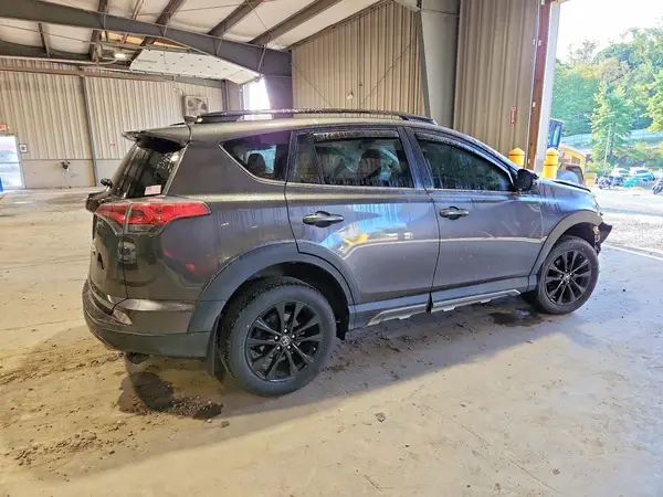 2018 TOYOTA RAV 4 VIN 2T3RFREV0JW732169 фото 3