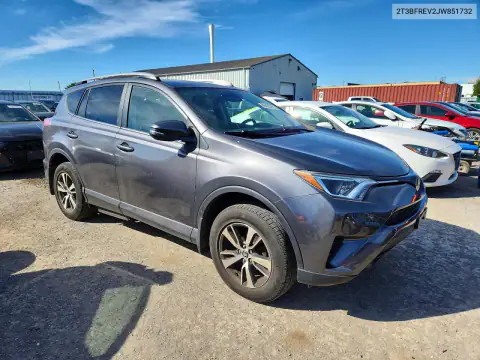 2T3BFREV2JW851732 — 2018 Toyota RAV4, фото 4 с аукциона Copart, Град