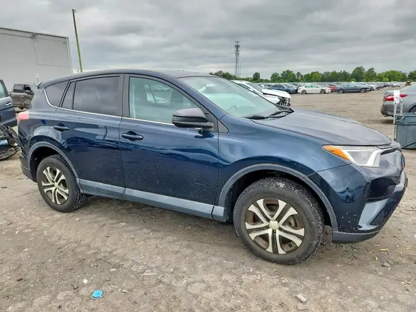 2T3ZFREV7JW502905 — 2018 Toyota RAV4, фото 4 с аукциона Copart 07.10.2026, Боковая часть