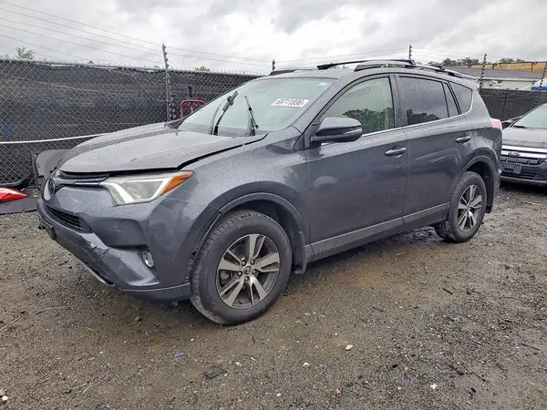 JTMRFREVXJJ210440 — 2018 Toyota RAV4, Передняя часть (Front End), фото до ремонта