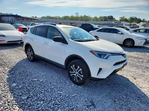 JTMBFREVXJJ187596 — 2018 Toyota RAV4, фото 4 с аукциона Copart, Боковая часть
