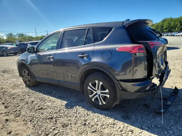 JTMBFREVXJJ196265 — 2018 Toyota RAV4, фото 2 с аукциона Copart, Задняя часть