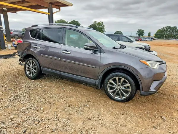 JTMYFREV9JJ744458 — 2018 Toyota RAV4, фото 4 с аукциона Copart 07.10.2026, Задняя часть