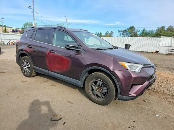 2T3BFREV0JW770910 — 2018 Toyota RAV4, фото 4 с аукциона Copart, Боковая часть