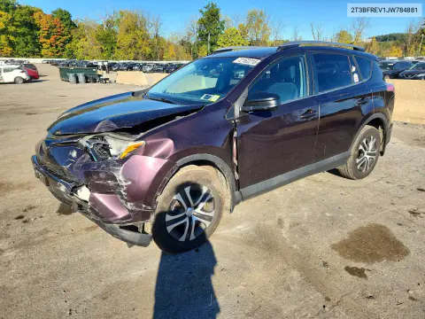 2T3BFREV1JW784881 — 2018 Toyota RAV4, Передняя часть, фото до ремонта