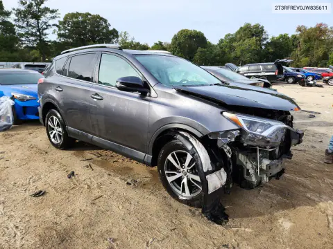 2018 Toyota Rav4 Xle VIN 2T3RFREV0JW835611 фото 4