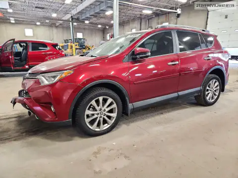 2T3YFREVXJW418119 — 2018 Toyota RAV4, Передняя часть, фото до ремонта