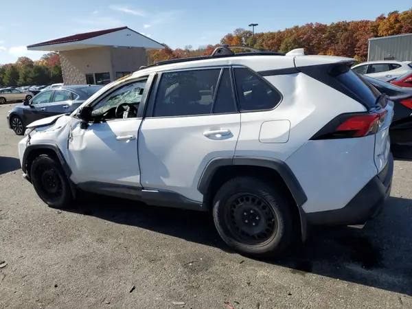 2T3F1RFVXKW028952 — 2019 Toyota RAV4, фото 2 с аукциона Copart 29.09.2026, Повреждения со всех сторон