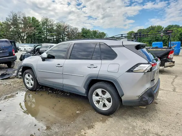 JTMP1RFV0KD031733 — 2019 Toyota RAV4, фото 2 с аукциона Copart 14.10.2026, Передняя часть