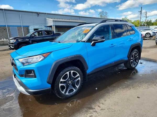2T3J1RFV6KW041739 — 2019 Toyota RAV4, Вандализм (Vandalism), фото до ремонта