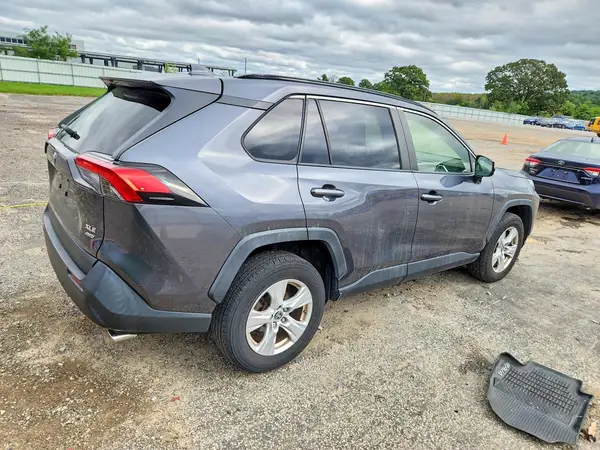 JTMP1RFV7KD042289 — 2019 Toyota RAV4, фото 3 с аукциона Copart, Град