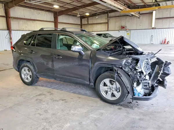 JTMP1RFV0KD007531 — 2019 Toyota RAV4, фото 4 с аукциона Copart, Передняя часть