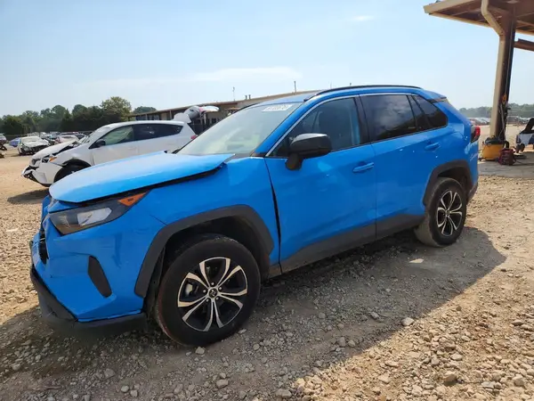 2T3H1RFV0KW051083 — 2019 Toyota RAV4, Передняя часть (Front End), фото до ремонта