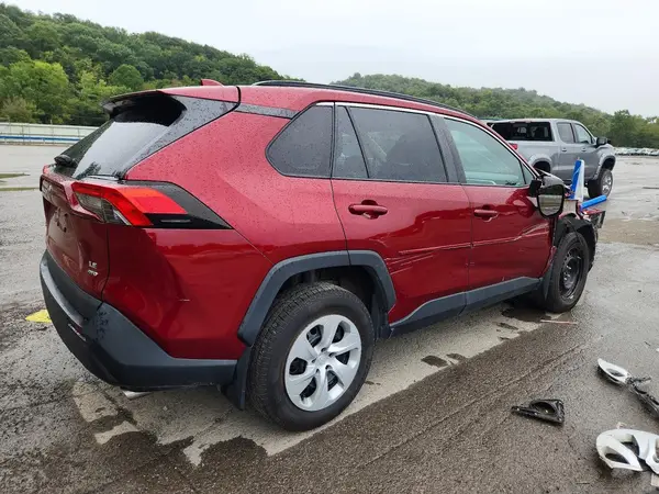 2T3F1RFV4KC050897 — 2019 Toyota RAV4, фото 3 с аукциона Copart 01.10.2026, Передняя часть