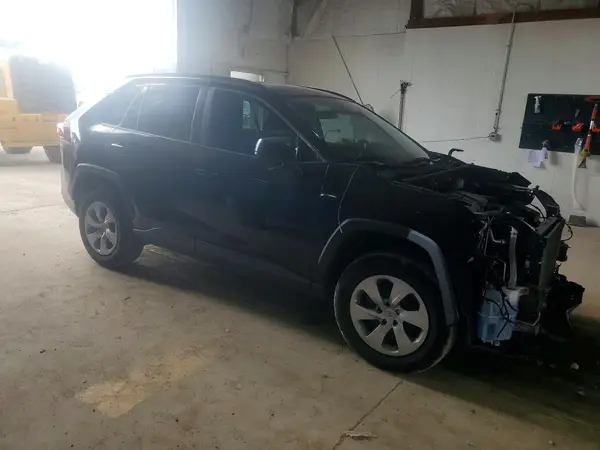 2T3H1RFV0KW025986 — 2019 Toyota RAV4, фото 4 с аукциона Copart, Передняя часть