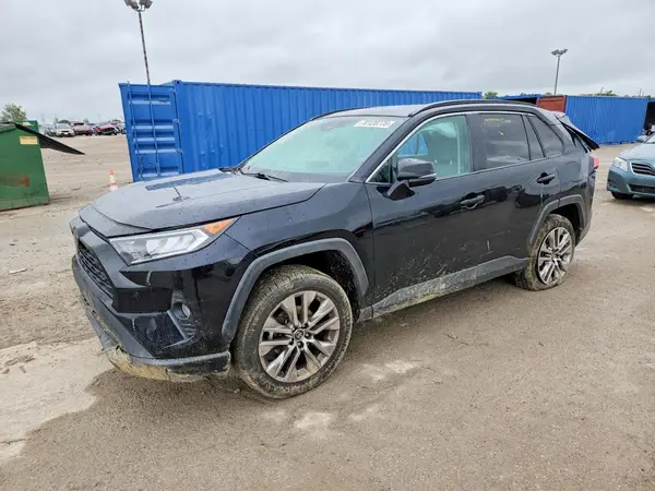 2T3A1RFV4KW041660 — 2019 Toyota RAV4, Задняя часть (Rear End), фото до ремонта