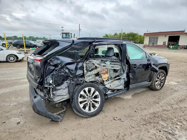 2T3A1RFV4KW041660 — 2019 Toyota RAV4, фото 3 с аукциона Copart 13.10.2026, Задняя часть