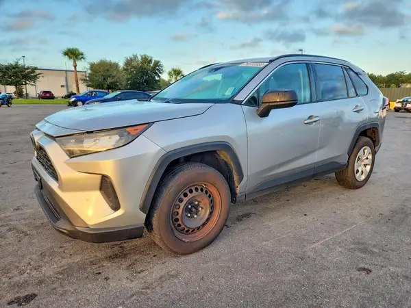 2T3H1RFV3KW008194 — 2019 Toyota RAV4, Мелкие вмятины и царапины (Minor Dent/Scratches), фото до ремонта