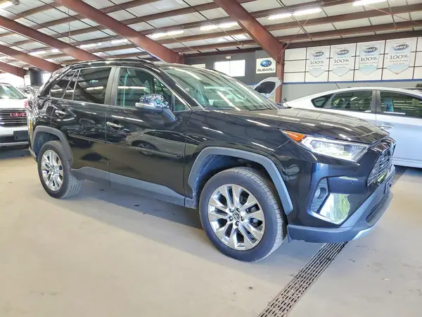 2T3N1RFV2KC026335 — 2019 Toyota RAV4, фото 4 с аукциона Copart 09.10.2026, Мелкие вмятины и царапины