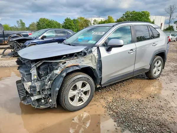 2T3P1RFV4LC076535 — 2020 Toyota RAV4, Передняя часть (Front End), фото до ремонта