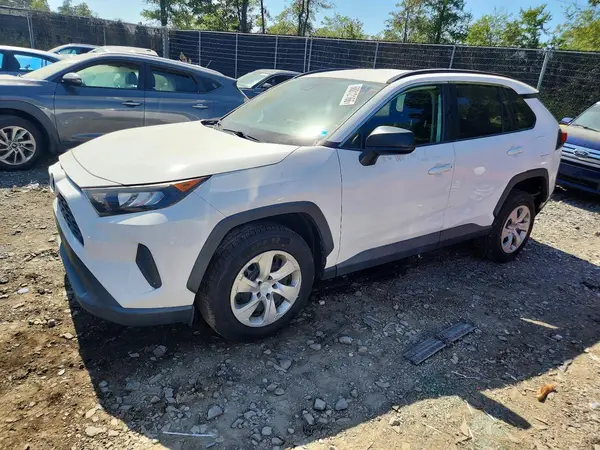 2T3F1RFV3LC100643 — 2020 Toyota RAV4, Передняя часть (Front End), фото до ремонта